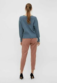 Object OBJLISA SLIM PANT - Calças - cognac
