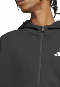 adidas Performance Felpa con zip - black