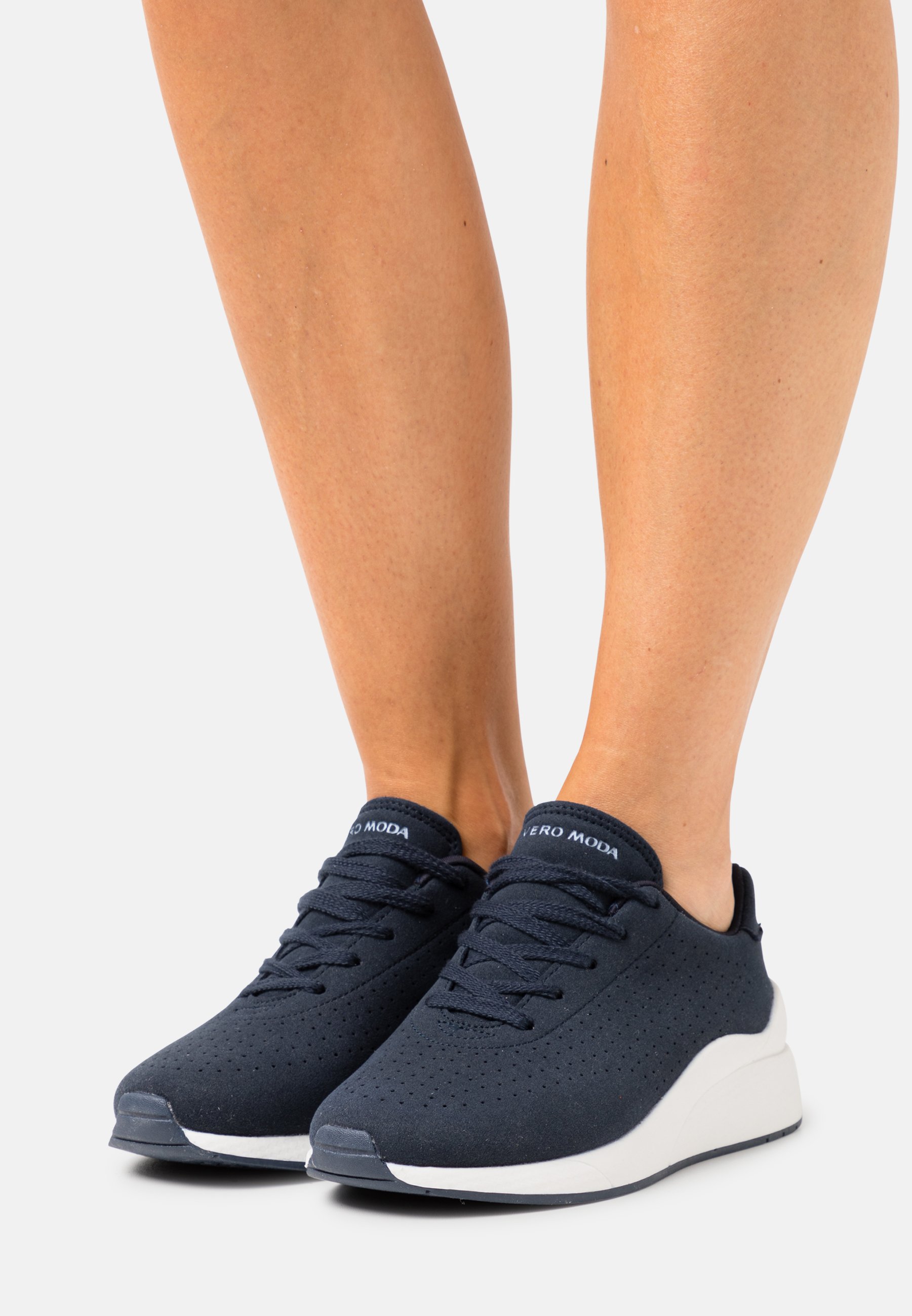 Vero Moda VMAMANDA - Zapatillas - navy blazer/azul marino - Zalando.es