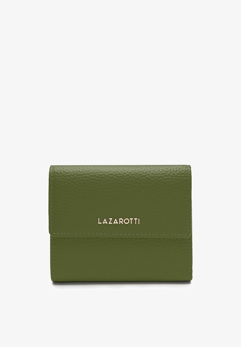 Cartera de cuero verde con superficie texturizada, que presenta un logo dorado "LAZAROTTI" en la parte frontal, diseñada con un cierre de solapa.
