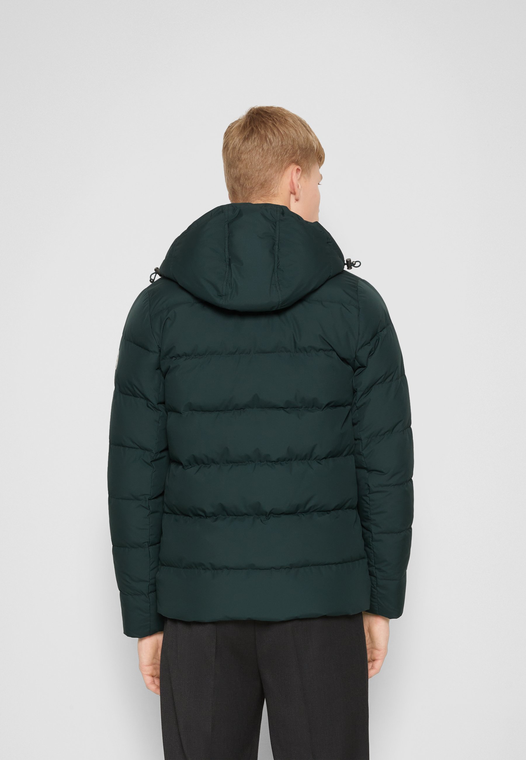 pyrenex spoutnic down jacket