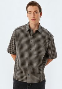 Koton SHORT SLEEVE - Skjorta - black