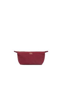 Gran neceser burdeos de gran tamaño, fabricado con un material duradero, que cuenta con un zip dorado y un logo. Forma rectangular con asas en ambos extremos.