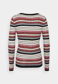 Pull à manches longues rayé avec une texture côtelée. Couleurs : rouge, rose, bleu, noir et crème. Encolure arrondie et coupe ajustée.