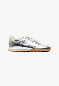 Δεν επιλέχθηκε, silver