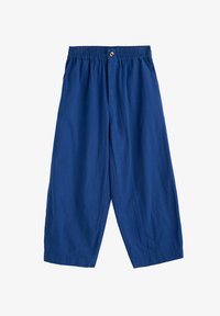 Geselecteerd, blue yacht