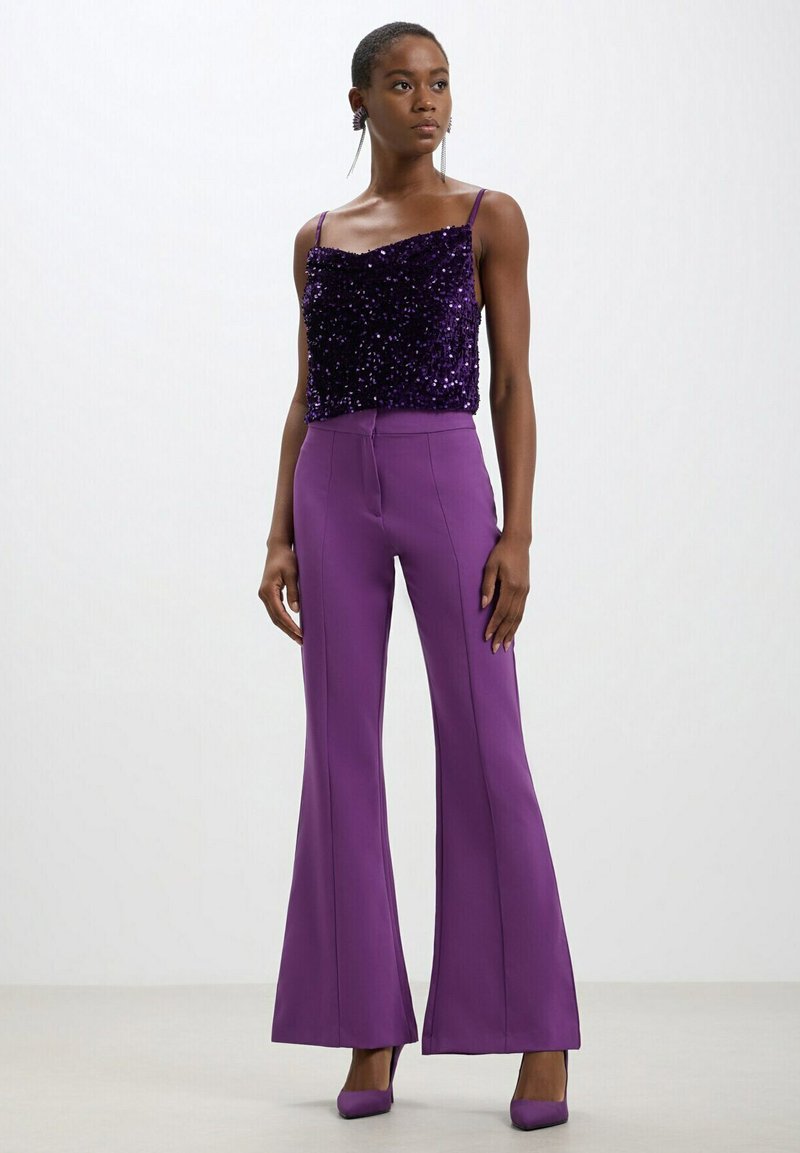 Haut Oasis Violet Et Noir à Paillettes - Taille 10 - Sans Manches - Occasion Très Bon état