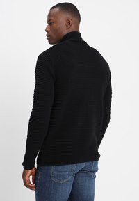 Solid SDSTRUAN - Strickjacke - black