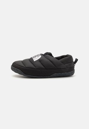 NUPTSE MULE - Mules - tnf black/tnf white