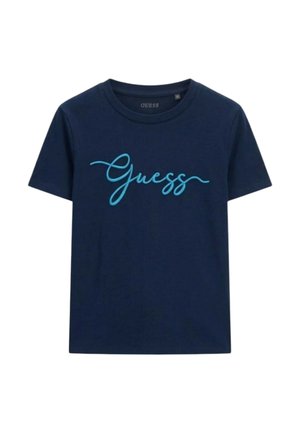 Donkerblauw T-shirt met korte mouwen en lichtblauw cursief "Guess"-logo geborduurd op de borst.