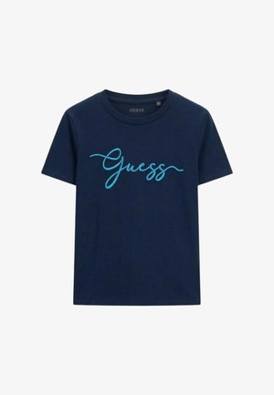 Marineblaues T-Shirt mit kurzen Ärmeln und hellblauem, kursiv gesticktem "Guess"-Logo auf der Brust.