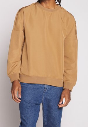 Sweater - brown