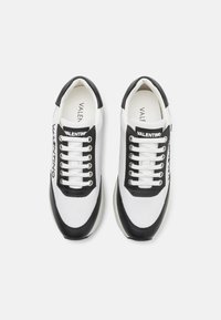 Valentino ESTIA - Tenisice - white/black