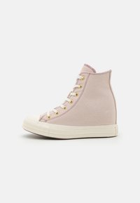 CHUCK TAYLOR ALL STAR WEDGE PLATFORM - Baskets montantes - orchid dust/egret/gold