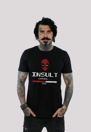 MARVEL DEADPOOL INSULT LOADING - SUPERHELDEN IRON MAN CA - T-shirt print - black