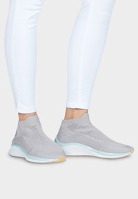 Tamaris Sneaker low - grey