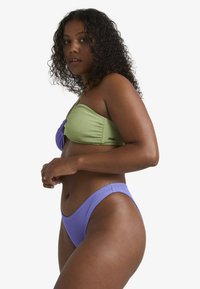 Billabong SUMMER HIGH HIKE - Bikini pezzo sotto - plg