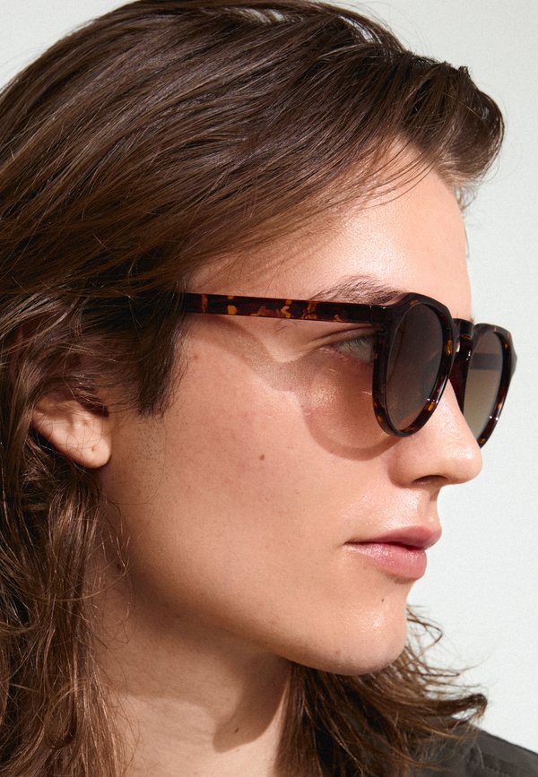 ALEJANDRA UNISEX - Sonnenbrille