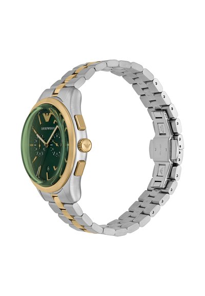 Silberne und goldene Metallarmbanduhr mit grünem Zifferblatt, drei Zeigern, Chronographen-Unterzifferblättern und einem zweifarbigen Gliederarmband.