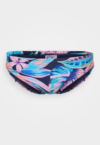 Slip-uri de înot cu un imprimeu floral tropical multicolor pe un fundal navy. Fabricate dintr-un material neted, cu o talie elastică și un design ajustat.