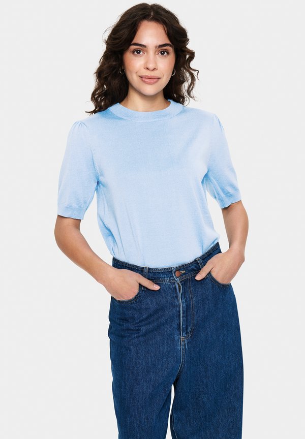 MILA - Basic T-shirt