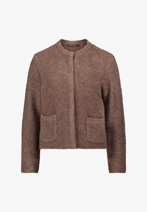 Brauner strukturierter Strickcardigan mit langen Ärmeln, rundem Halsausschnitt, vorderen Taschen und ohne sichtbare Knöpfe oder Reißverschluss.