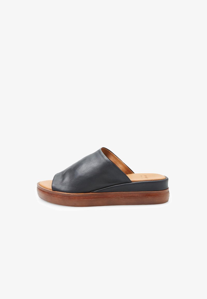 Bata Pantolette flach - nero
