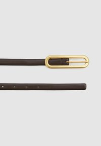 Reiss CHAYA THIN ELONGATED BUCKLE - Cinturón - chocolate