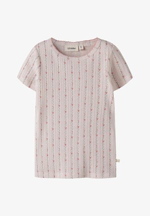Camisa rosa pastel de manga corta para niños con rayas florales verticales y escote con borde festoneado.