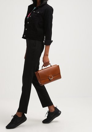 mint&berry, Sac bandoulière - cognac