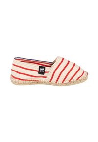 Espadrille à enfiler rayée, avec tige en toile rouge et beige, semelle en corde et étiquette en tissu sur le côté. Silhouette plate avec bout arrondi.