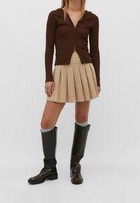 Stradivarius Vest - brown
