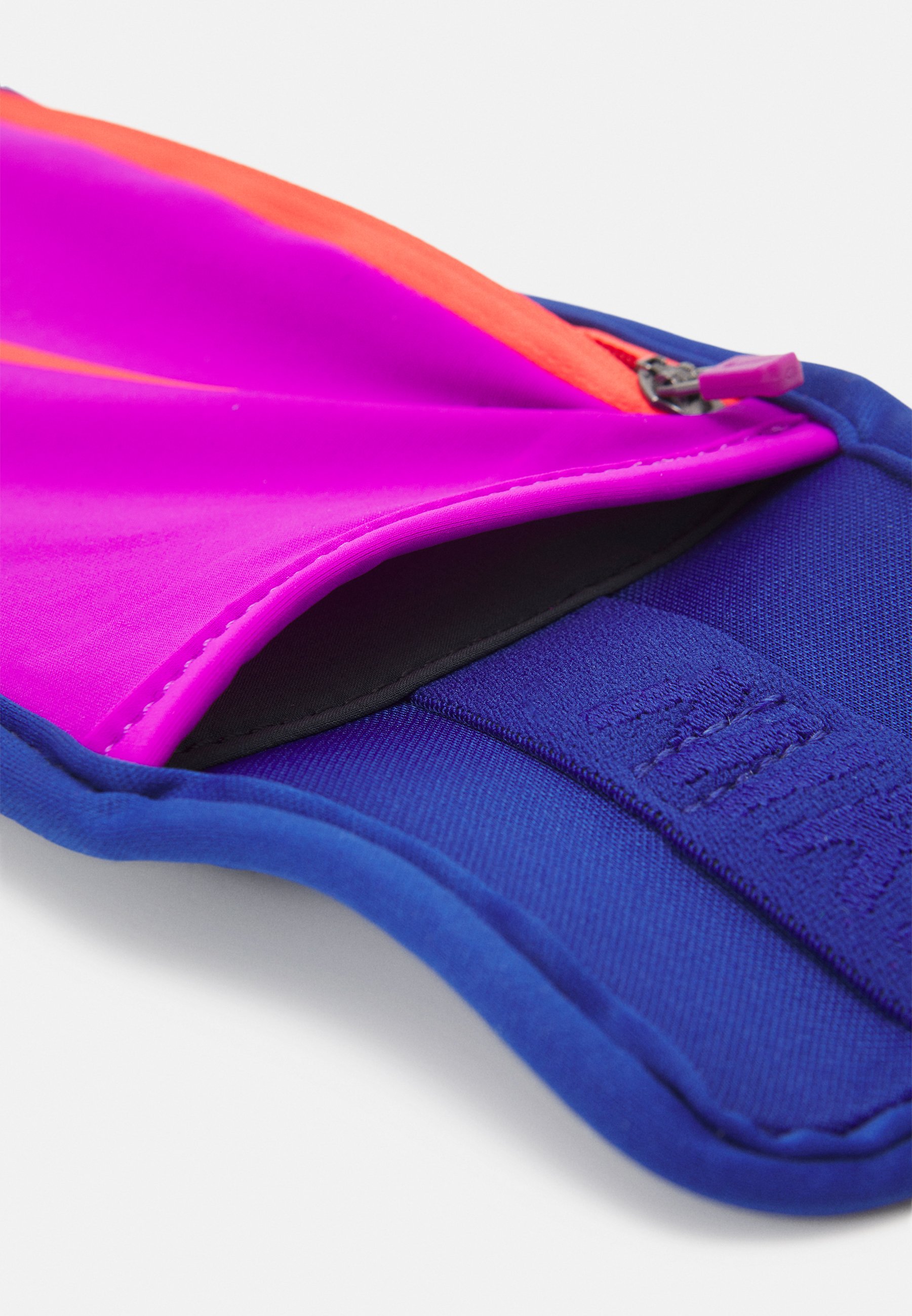 Nike Performance RACE DAY WAIST PACK UNISEX - Heuptas - deep royal  blue/vivid blue/bright crimson/blauw - Zalando.nl