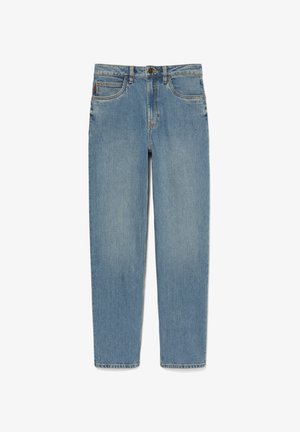 Vaqueros de mezclilla azul claro con diseño de pierna recta, cinco bolsillos y sutiles desgastes. Presentan una cinturilla cosida y cierre con botón metálico.