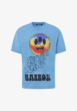 Niebieska bawełniana koszulka z okrągłą grafiką przedstawiającą wielokolorową abstrakcyjną twarz oraz czarnym napisem "BARROW" na dole, z rysunkami niedźwiedzi.