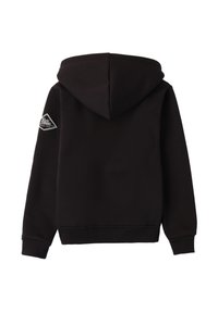Sudadera con capucha negra, con puños y dobladillo de canalé. Presenta un parche de logo triangular en la parte superior de la espalda, fabricado en un tejido suave y texturizado.