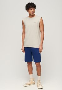 Superdry & Co ESSENTIAL beżowy