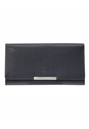 Portefeuille en cuir noir avec une finition texturée, de forme rectangulaire, accent métallique argenté et un rabat de fermeture lisse.