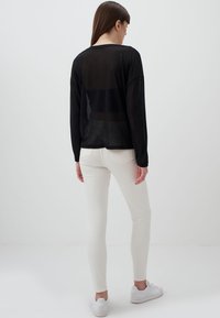 Jimmy Key V-NECK LONG SLEEVE STYLISH BASIC BLOUSE - Blouse - black