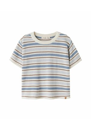 Pletený top s krátkym rukávom s horizontálnymi pruhmi v svetlomodrej, hnedej a béžovej farbe, s rebrovaným okrúhlym výstrihom.