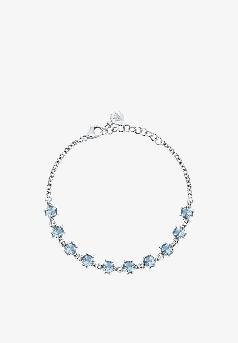 Bracciale d'argento caratterizzato da gemme azzurro chiaro alternate, montate su griffe a forma di stella, collegate da una delicata catena con chiusura a molla.