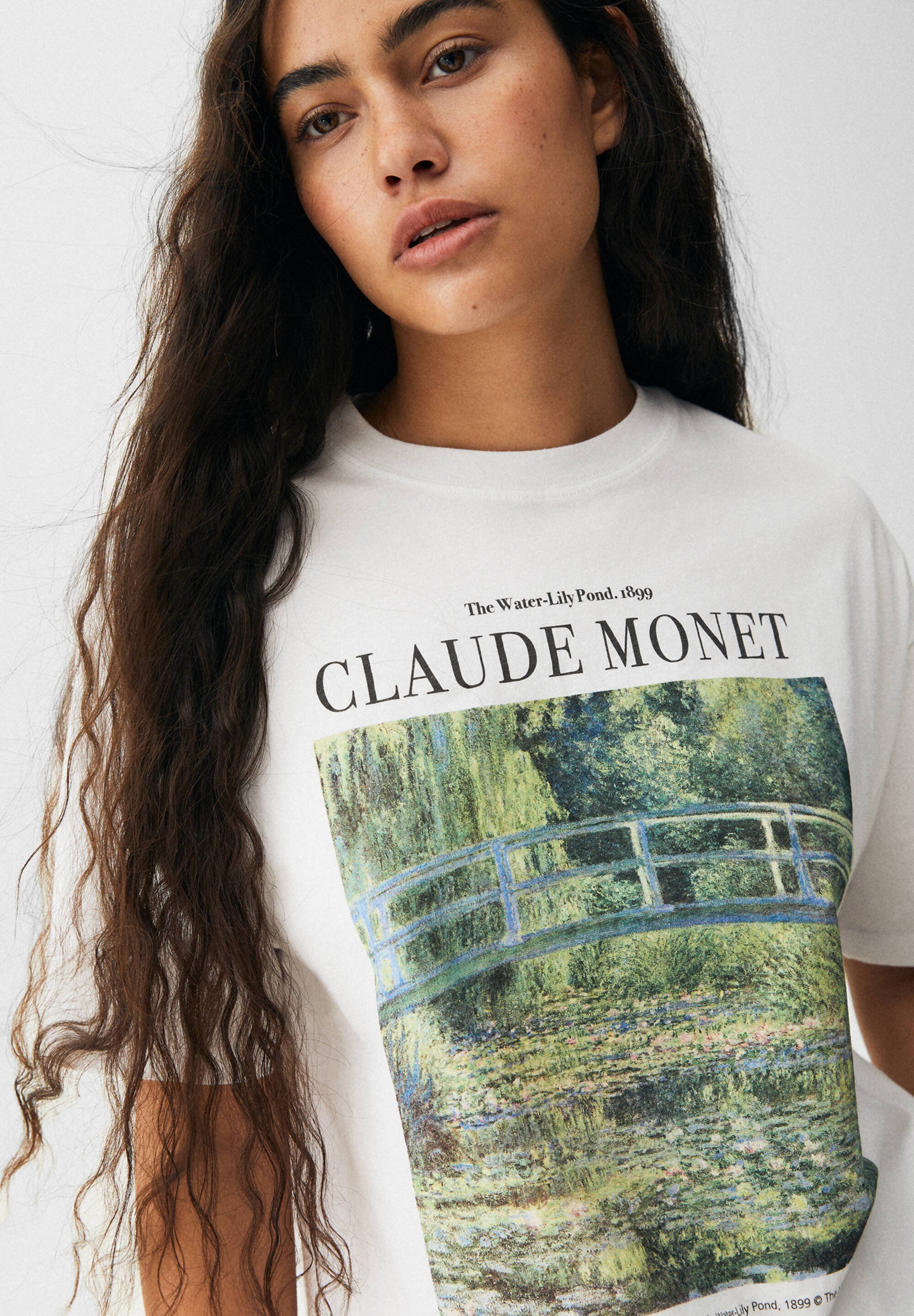 pull and bear monet t shirt