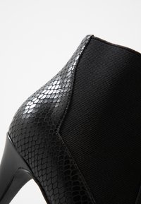Anna Field Botines - black