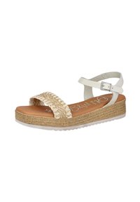 Sandalia cuña con una tira tejida color beige, una tira en el tobillo blanca y una suela texturizada similar al yute. Cuenta con una plantilla acolchada.