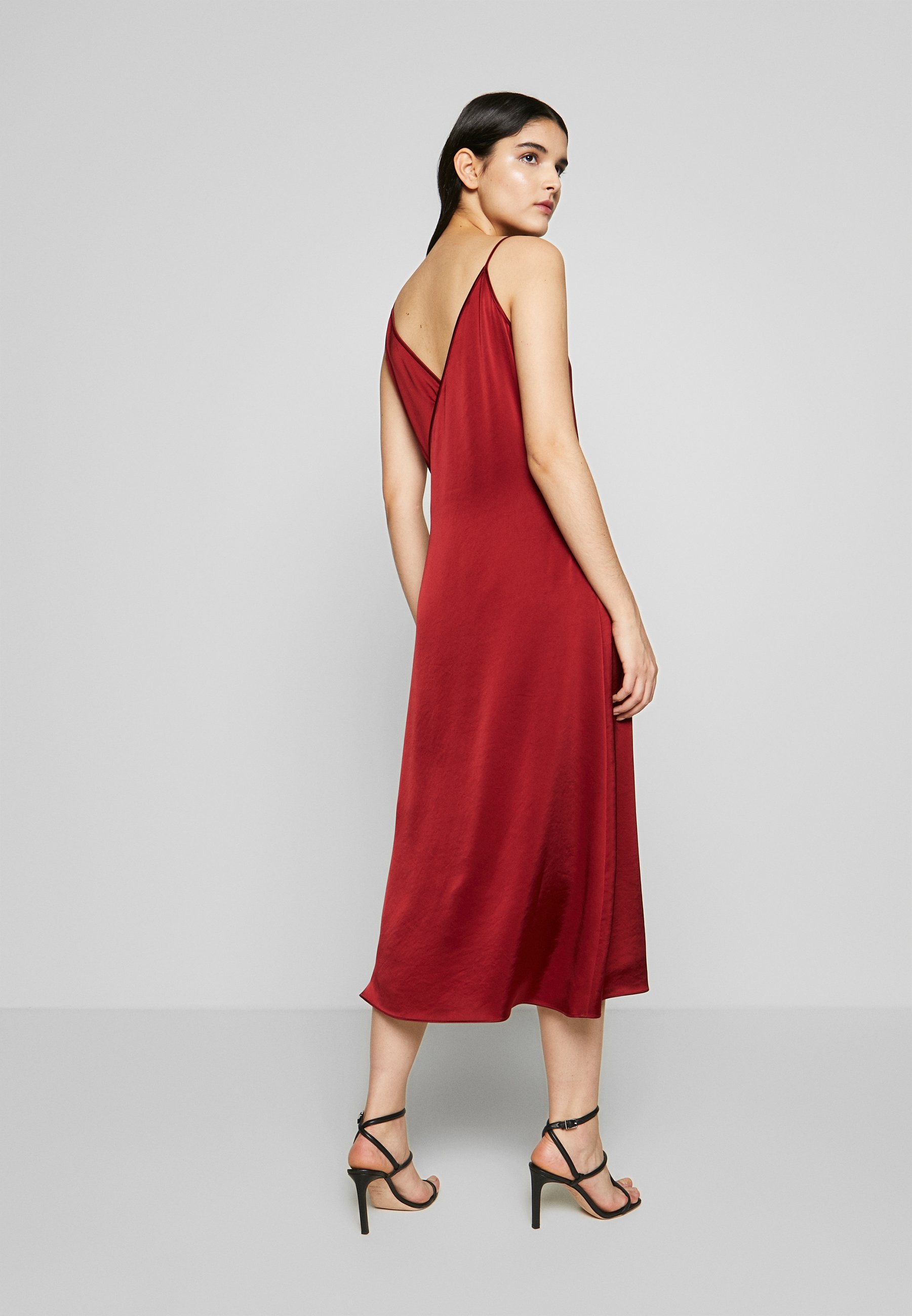 Filippa K CALLIE DRESS Cocktailklänning pure red Filippa K CALLIE DRESS Cocktailklänning pure redröd