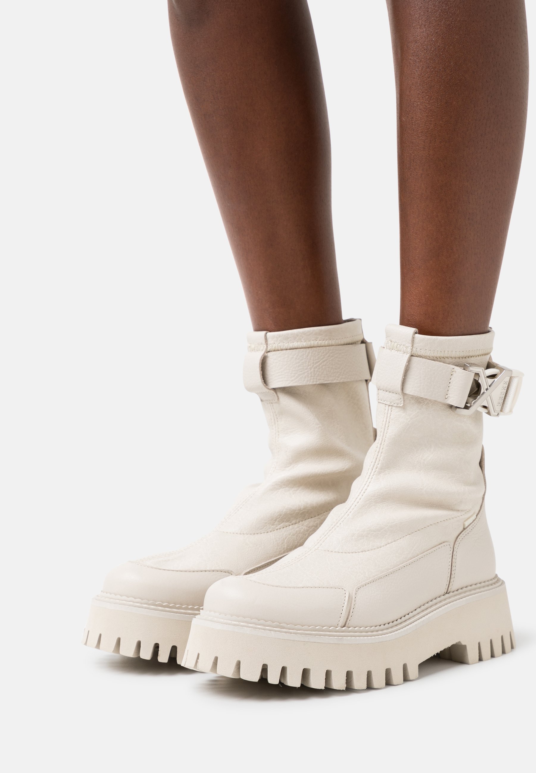 Bronx GROOV-Y - Botines con plataforma - winter white/blanco - Zalando.es
