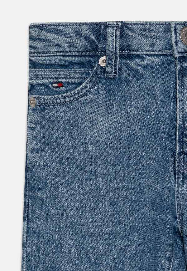 MODERN SALT&PEPPER - Straight leg jeans4