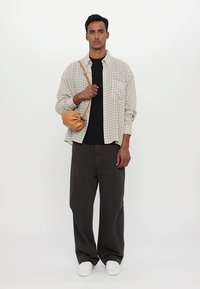 Won Hundred MAZA CHECK - Camisa - white