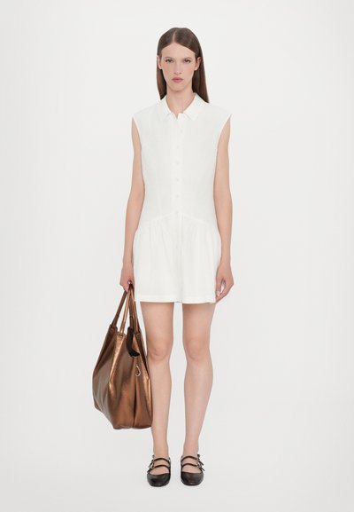 FRAME THE DAY DRESS - Vestido camiseiro - white