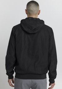 11 Project PRCapo - Jachetă de vară - black
